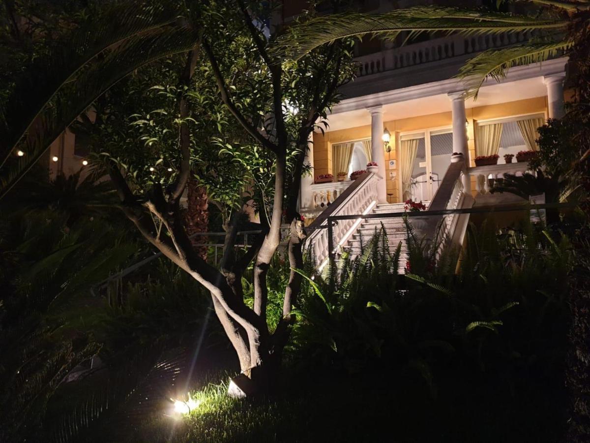 Hotel Morandi Sanremo Exteriör bild