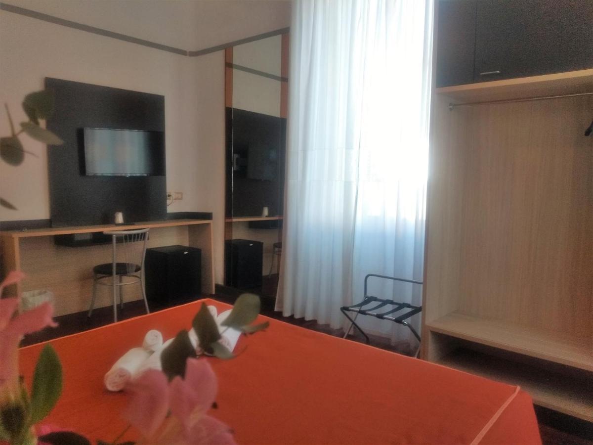 Hotel Morandi Sanremo Exteriör bild